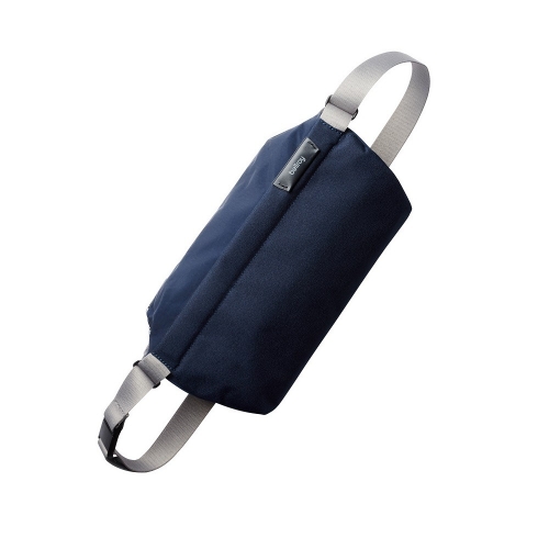 Bellroy Sling 隨行斜背胸包-海軍藍